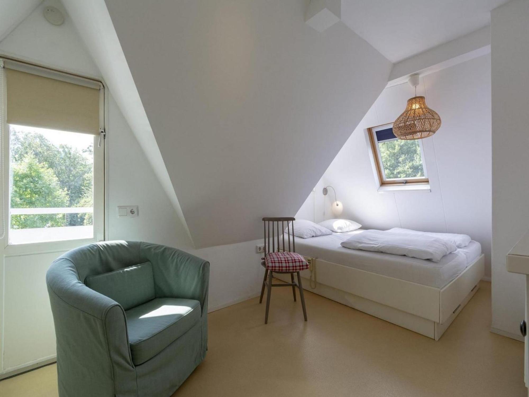 Cozy Holiday Home With Garden Sint Maartensvlotbrug Esterno foto